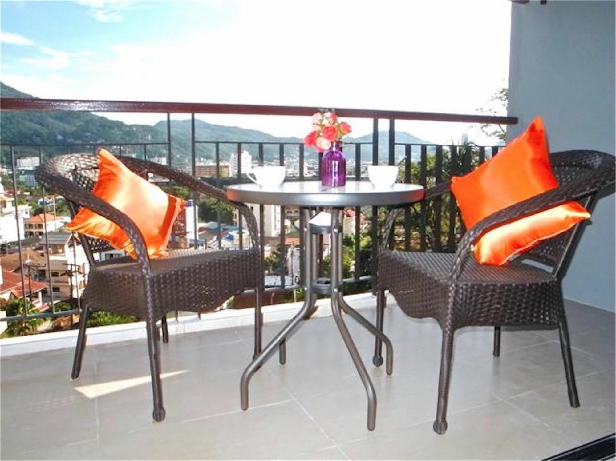 Bliss Patong 2 Bedrooms Apartment Bagian luar foto